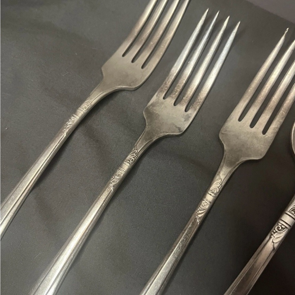 1939 Stratford Flatware WM Rogers International Silver 22 Pieces-Starlight - Picture 7 of 10